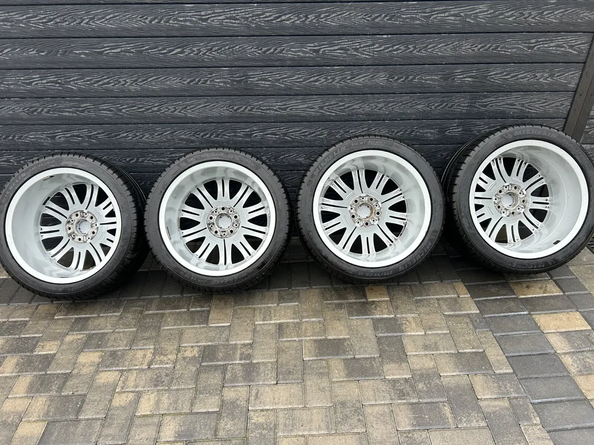 18” GENUINE BMW SPIDER ALLOY WHEELS & TYRES - Image 4