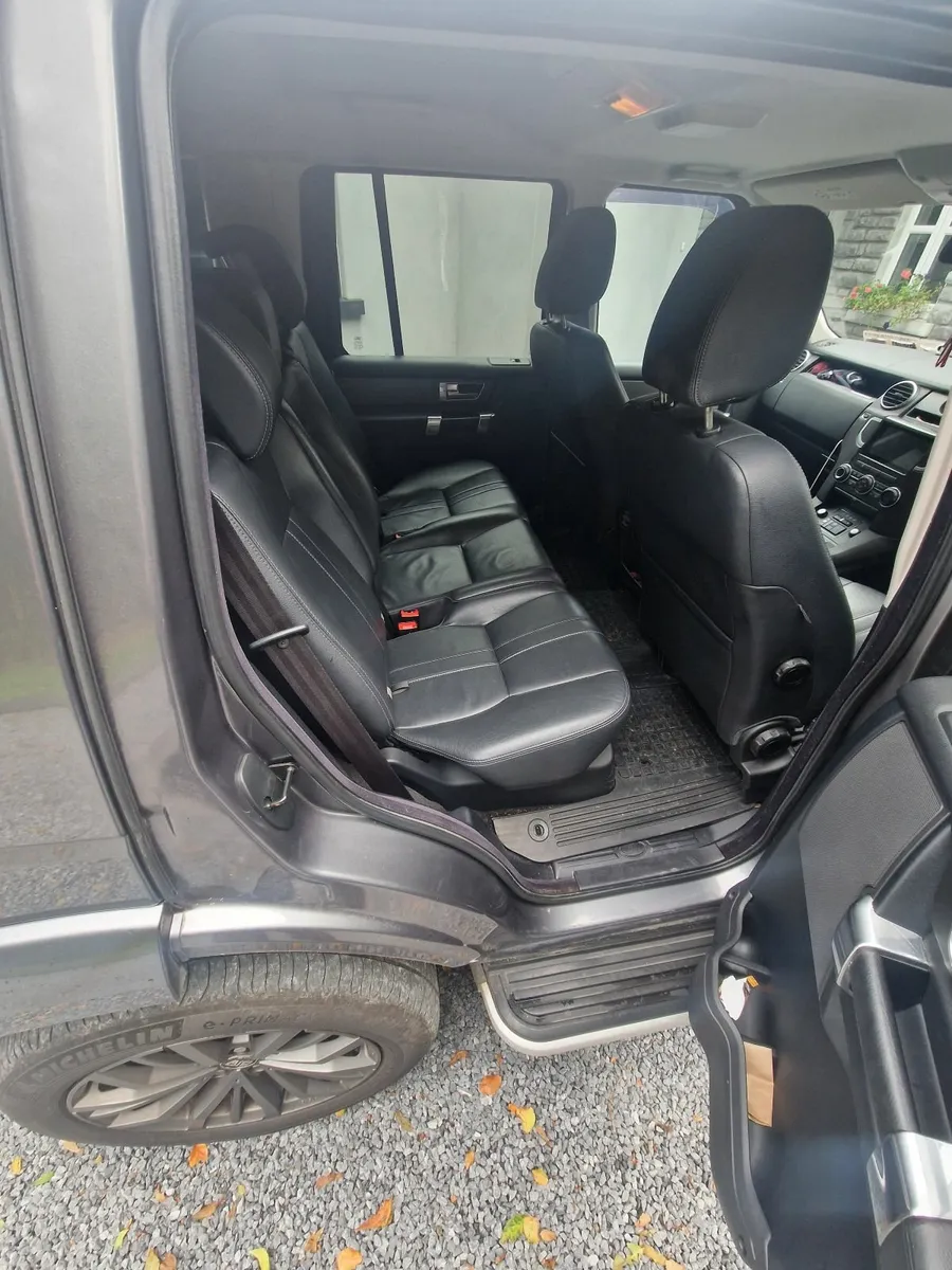 Land Rover Discovery 2014 - Image 4
