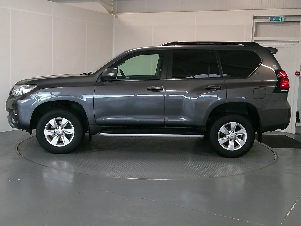 Toyota Land Cruiser 2021 - Image 4