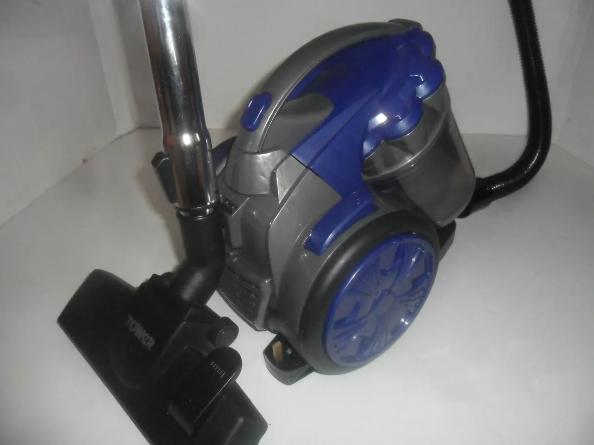 Tower vacuum cleaner - Image 4