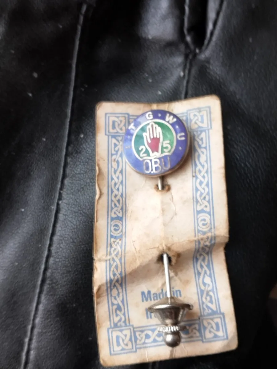 Antique silver I T G W U  badge - Image 2