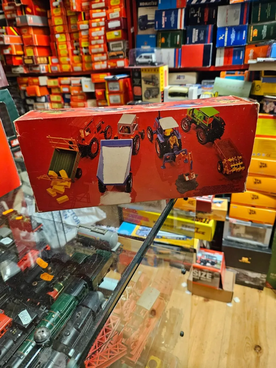 Britain's Iveco Milk Lorry - Image 2