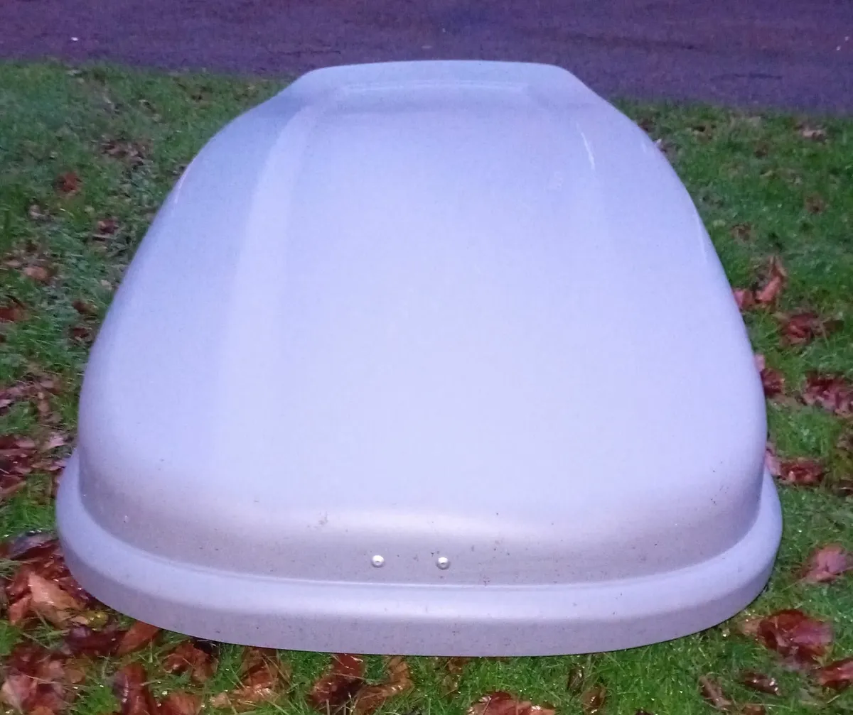 Roof Box - Image 2