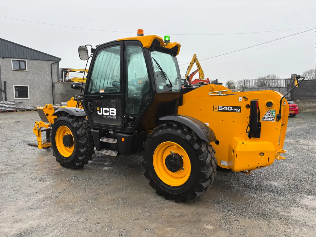 2023 JCB 540 140 low hours Finance Arranged - Image 2
