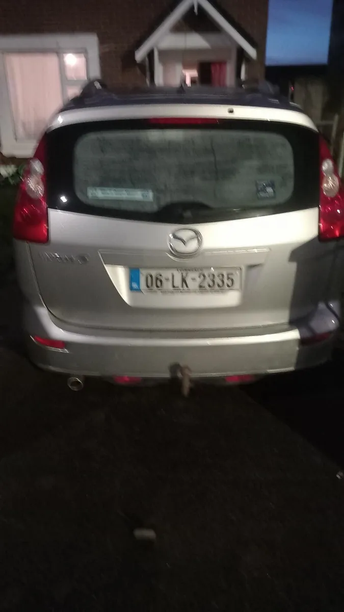 Mazda Mazda5 2006 - Image 2