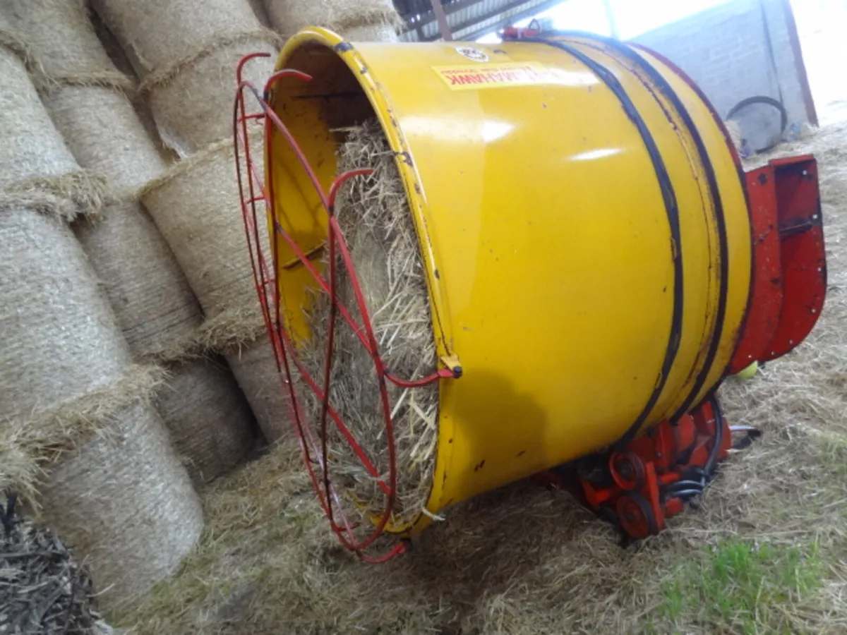 Teagle Tomahawk 5050 Straw/Silage Bale Shredder - Image 4