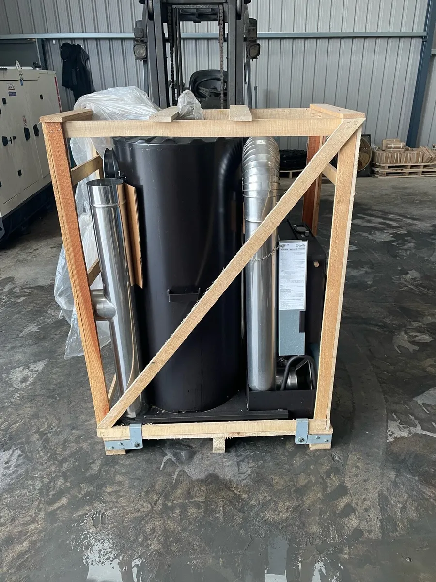 Kerosene oil heaters - Image 1