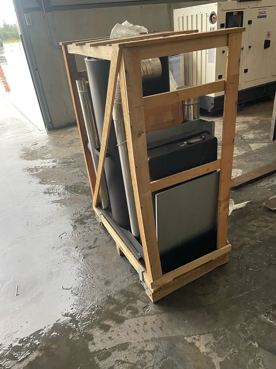 Kerosene oil heaters - Image 2