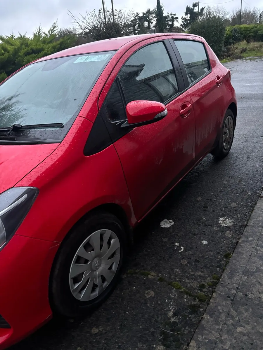 Toyota Yaris - Image 4