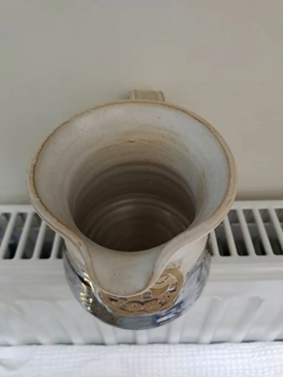 Pottery creamer WSC 1988 - Image 3