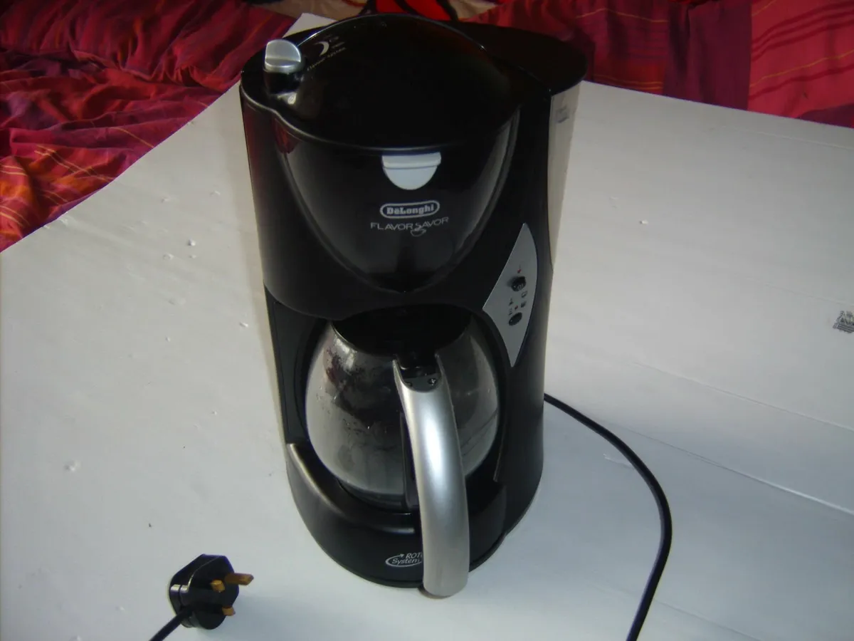 Delonghi coffee maker - Image 1