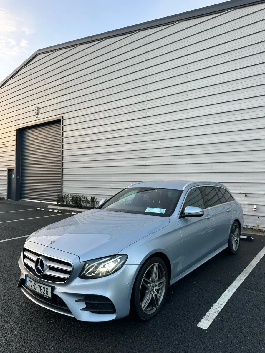 Mercedes e220cdi Amg 2017 - Image 3