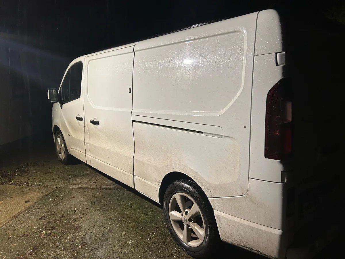 Vauxhall Vivaro Sportive LWB - Image 3