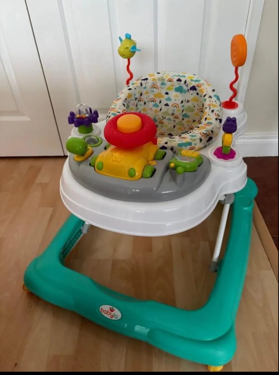 Baby walker - Image 1