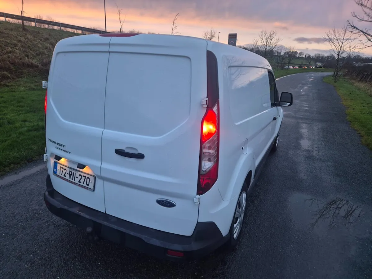 Ford Transit LWB HP TRND 1.5 TD 10OBHP - Image 4