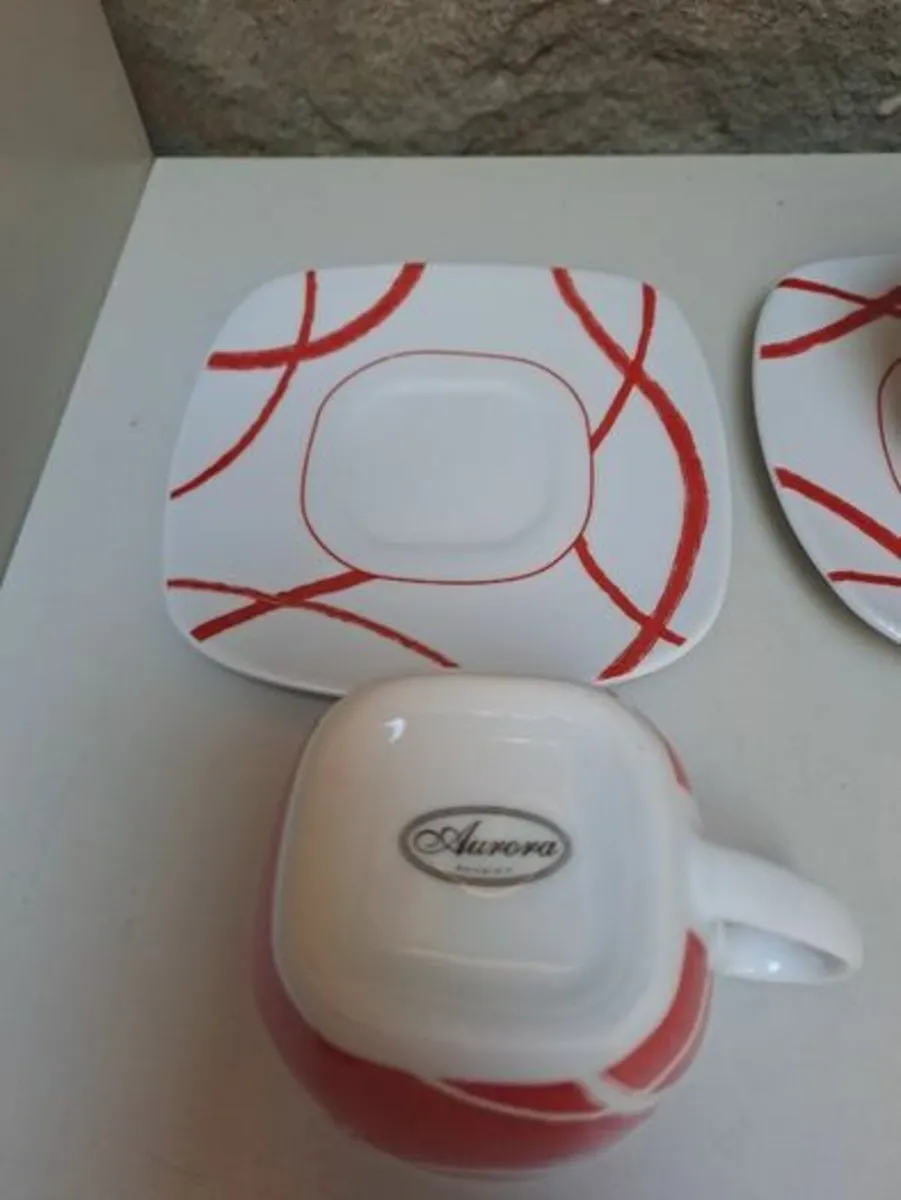 24 piece Retro tea set red and white - Image 3