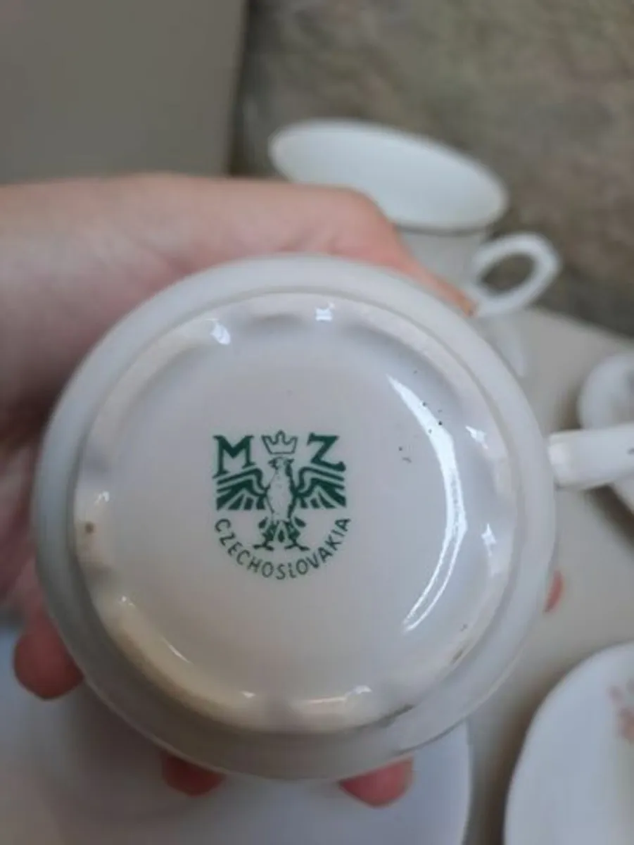 Vintage cups and saucers Chechoslovakia - Image 3