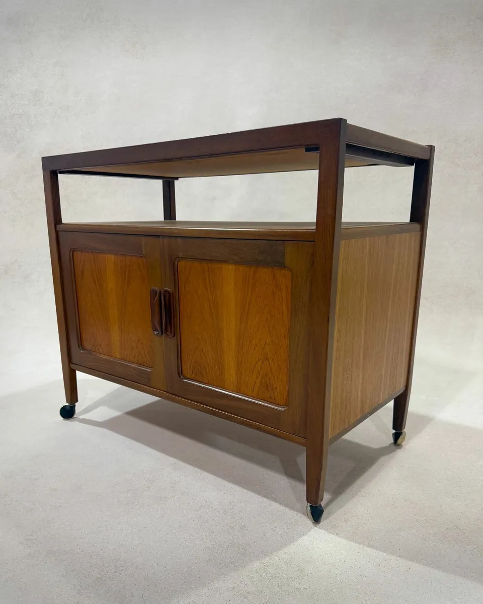 Mid-Century GPlan Drinks/Buffet Trolly - Image 2