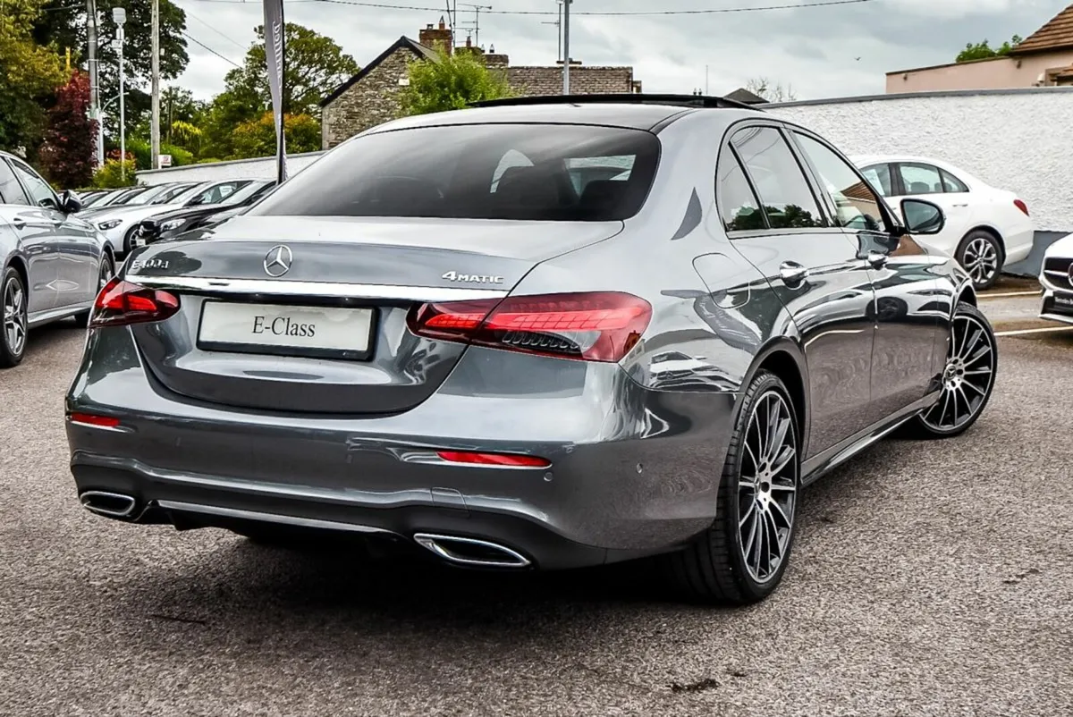 Mercedes-Benz E-Class E400d AMG Premium Plus 4Mati - Image 4