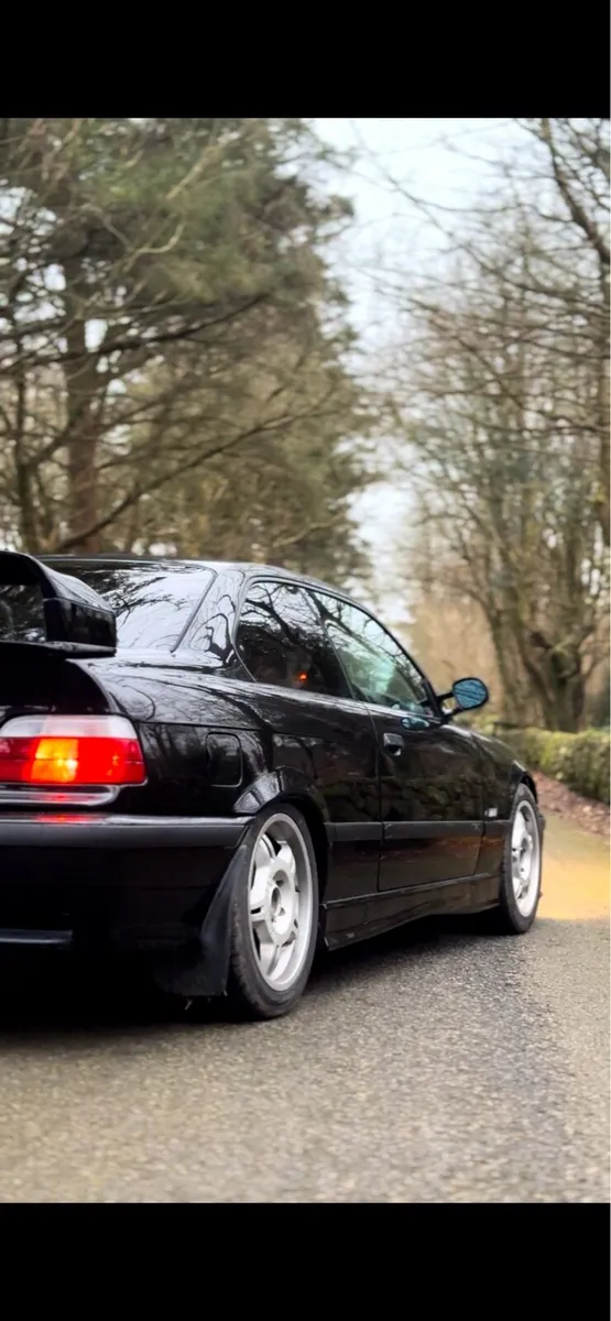 Bmw e36 328i m sport - Image 4