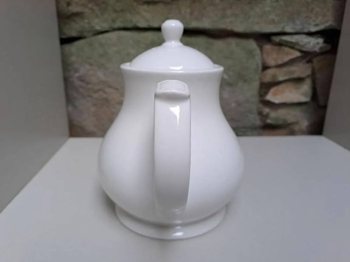 Churchill Teapot England - Image 3