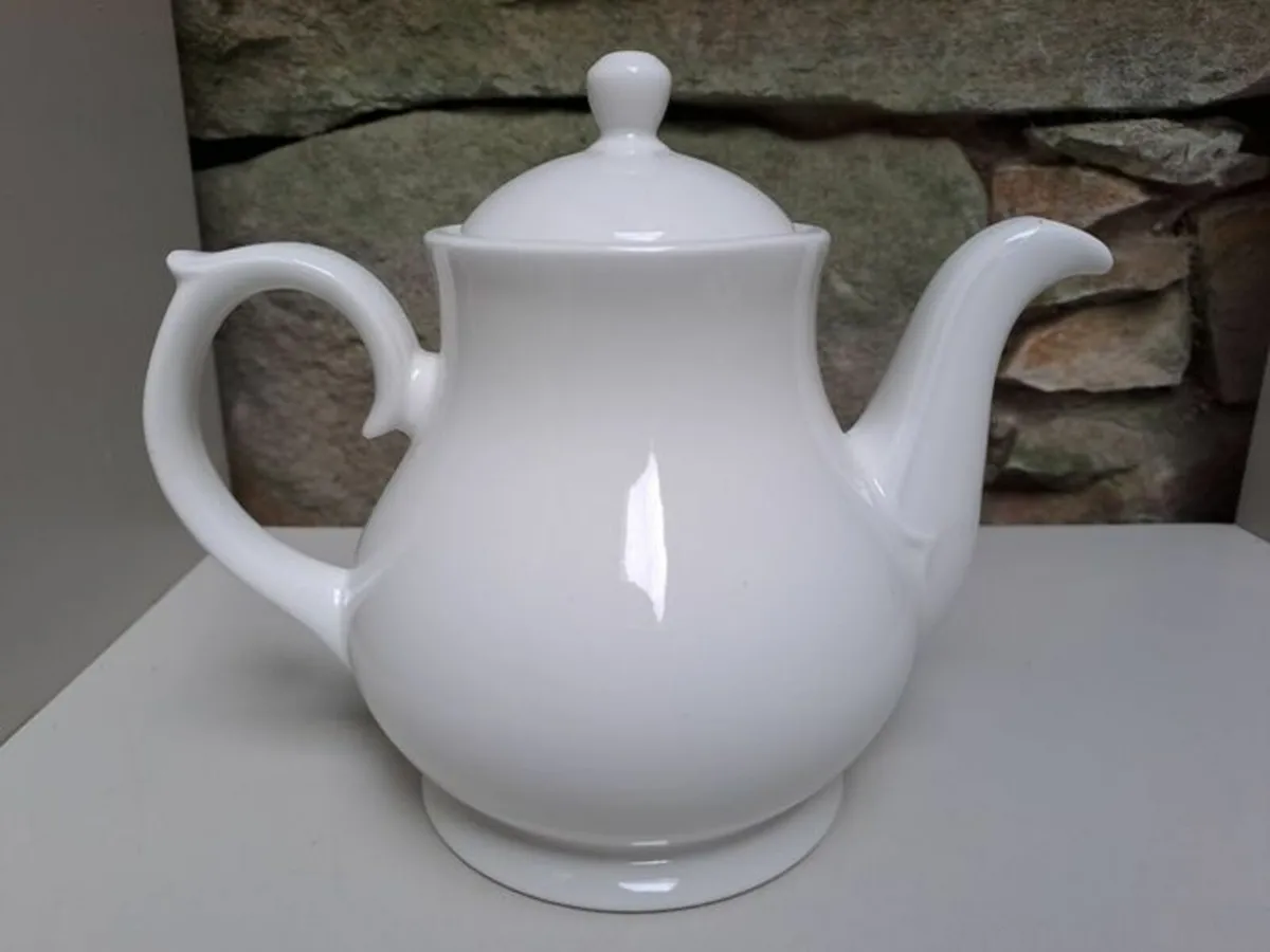 Churchill Teapot England - Image 4