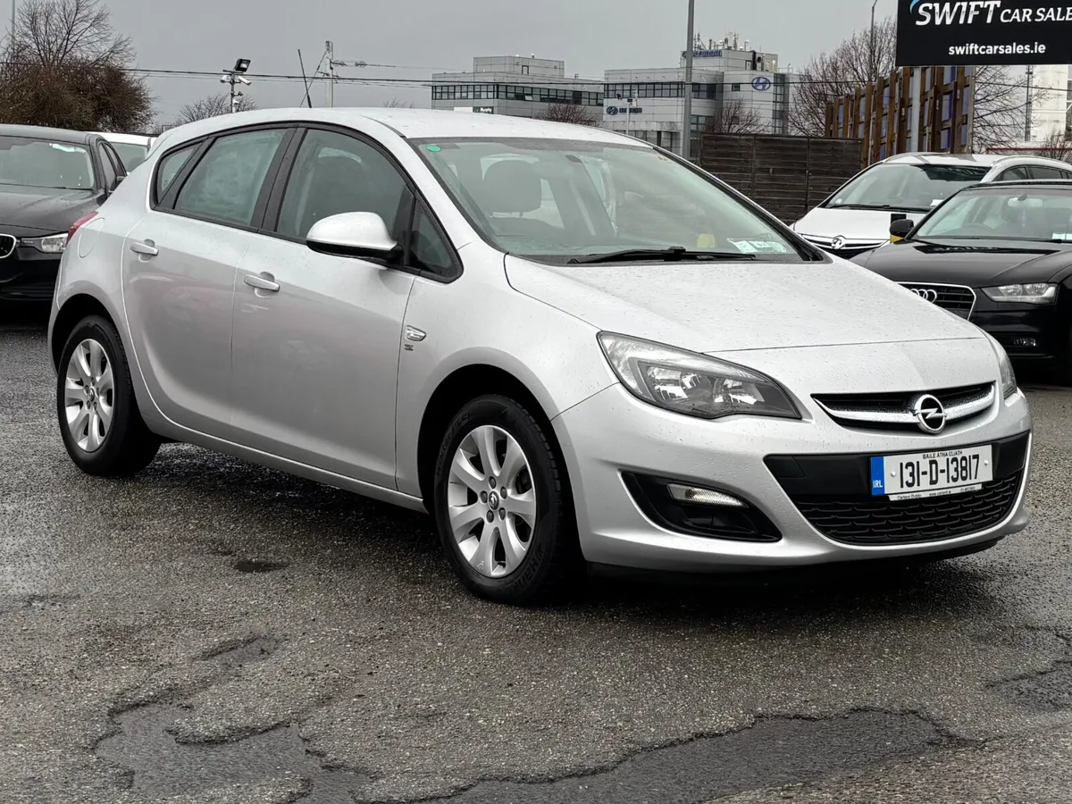 2013 Opel Astra 1.4 SPORT Nct 07/26 - Image 1