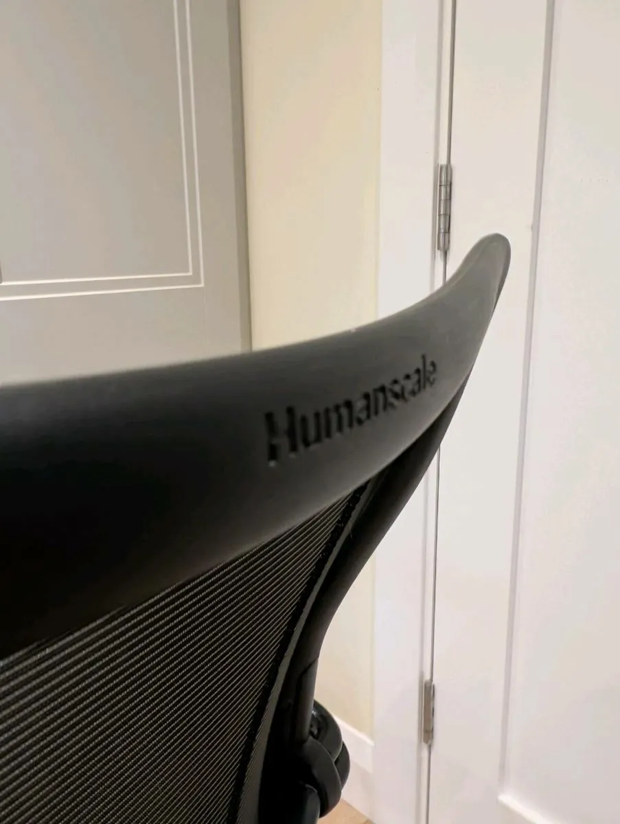 Ergonomic office chair - Image 3