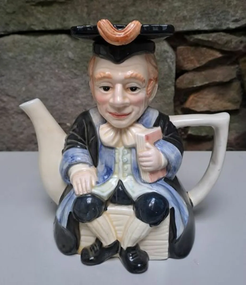 The Professor teapot - Image 1