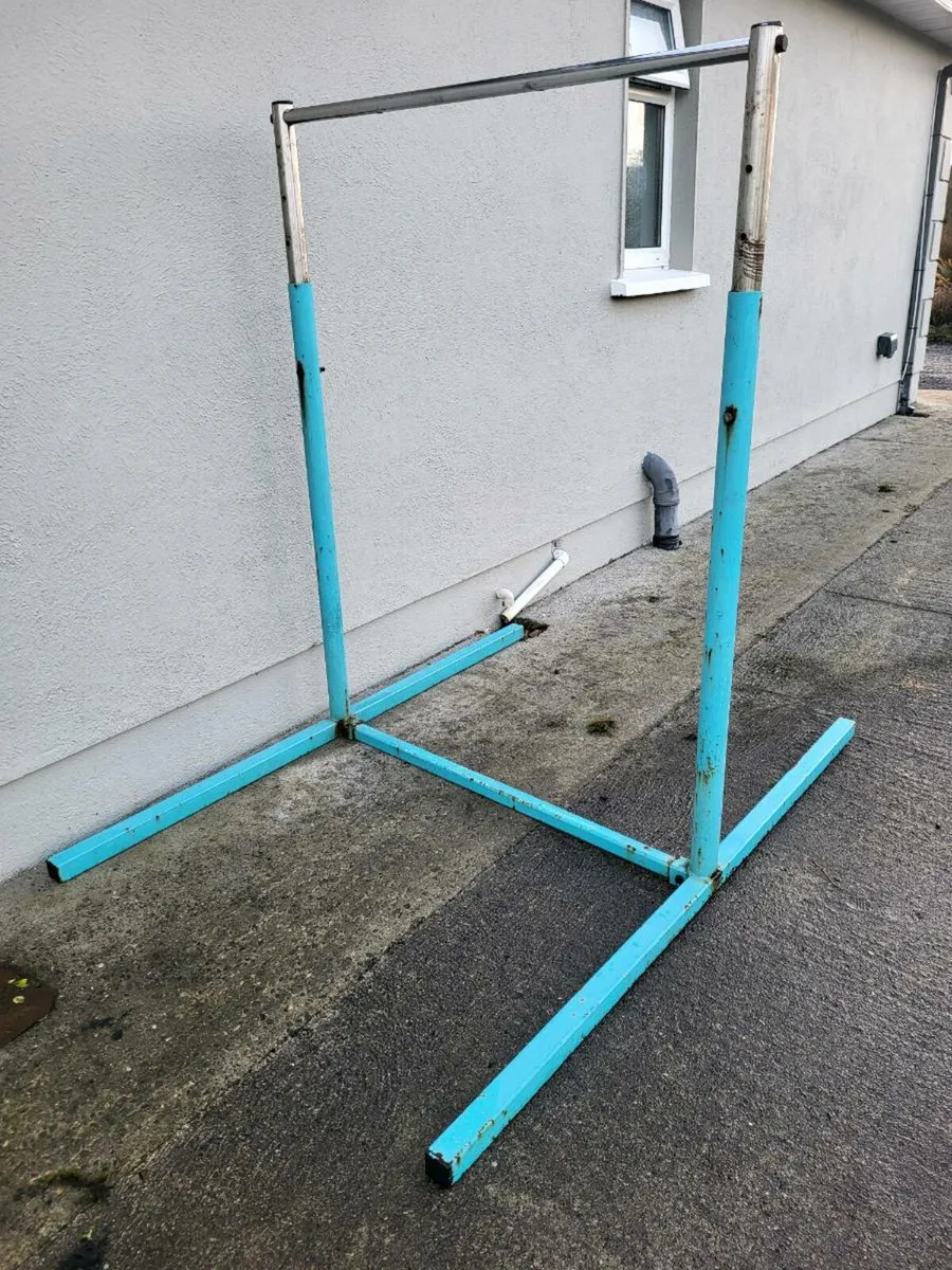 Gymnastics Bar - Image 3