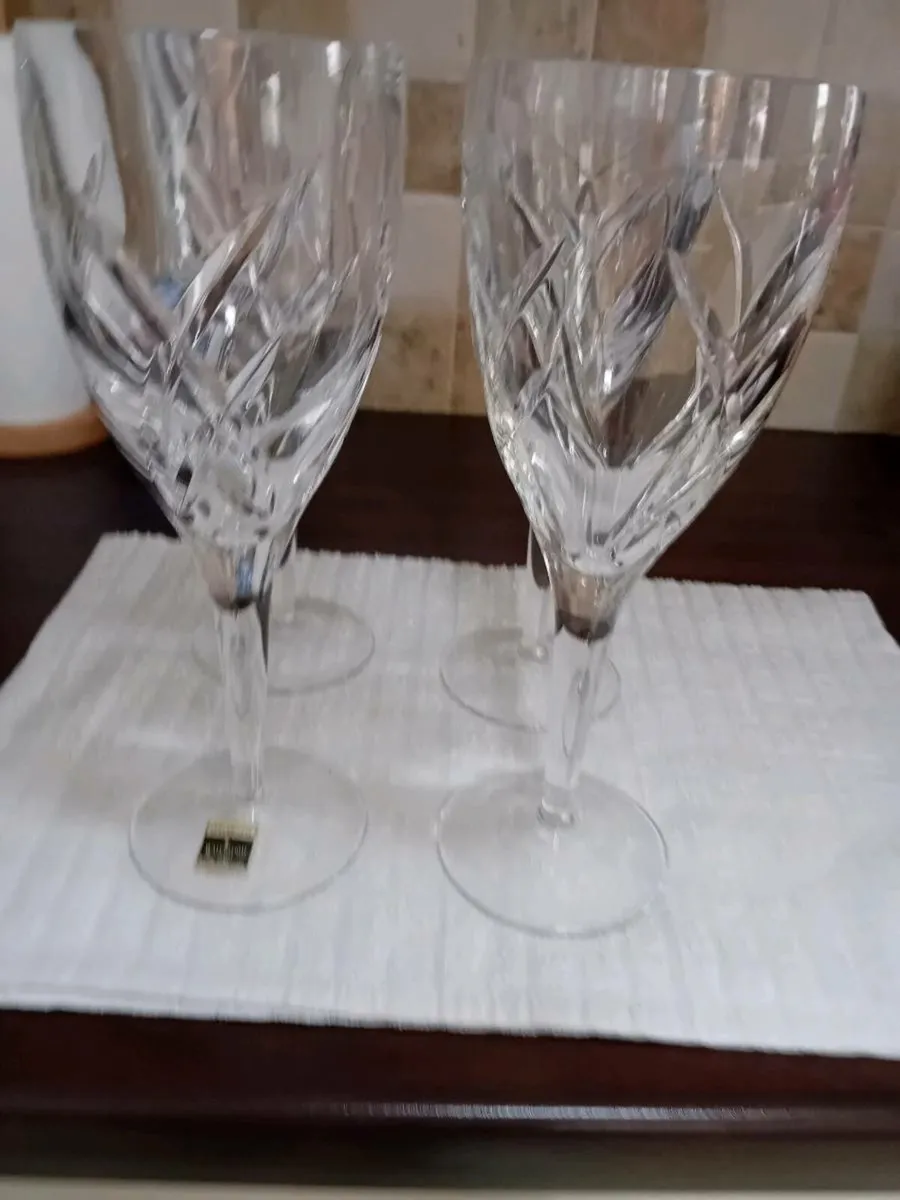 JOHN ROCHA WATERFORD CRYSTAL WINE GLASSES NEW