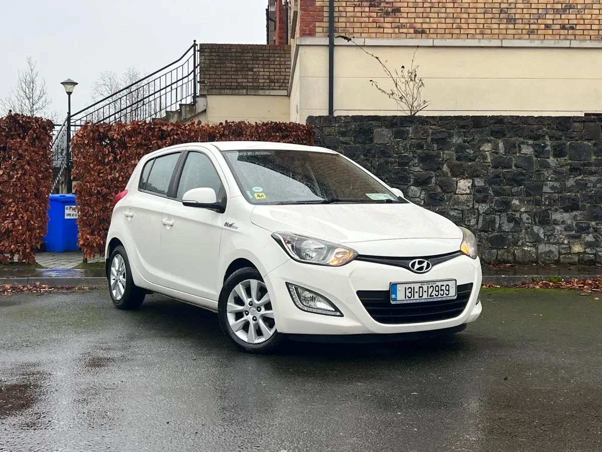 Hyundai i20 - Image 1