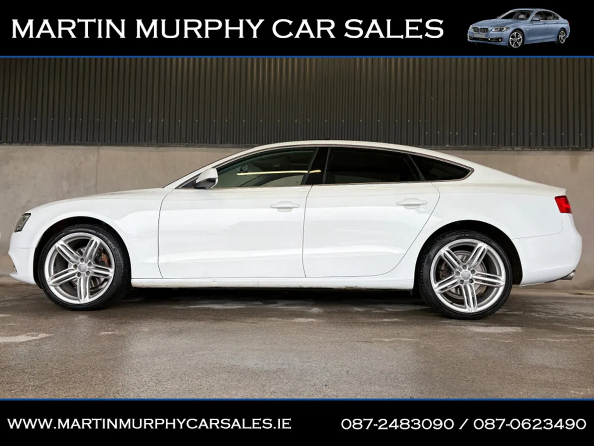 Audi A5 2.0 TDI QUATTRO 177 BHP AUTO * SUN ROOF * - Image 3