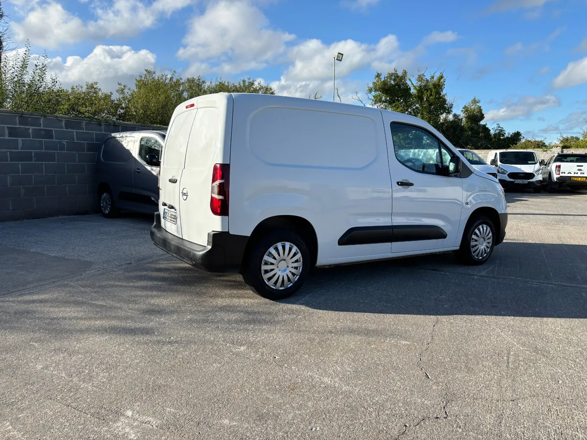 Great Value... Opel Combo... 1.5 Turbo Diesel... - Image 2
