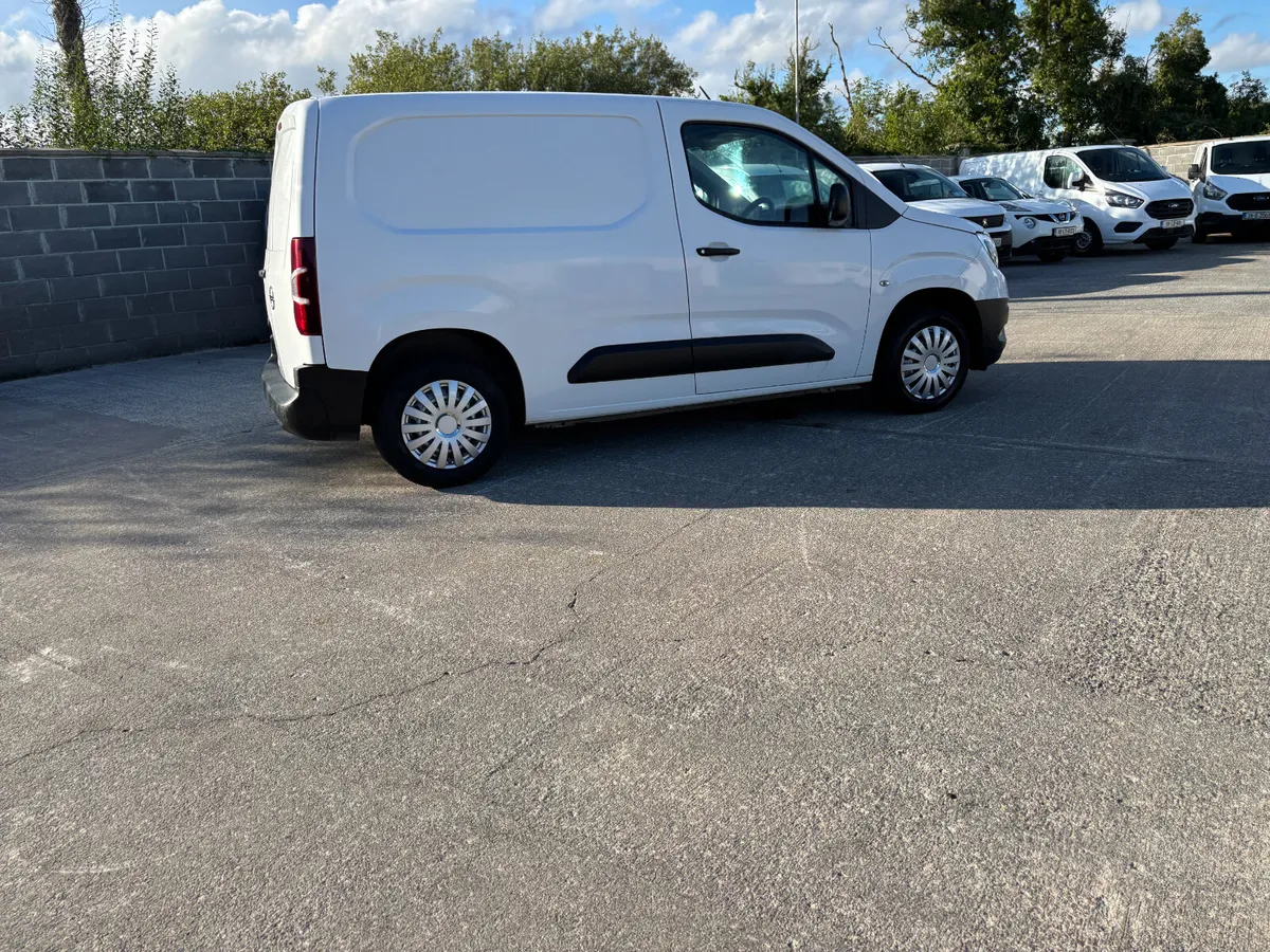 Great Value... Opel Combo... 1.5 Turbo Diesel... - Image 3