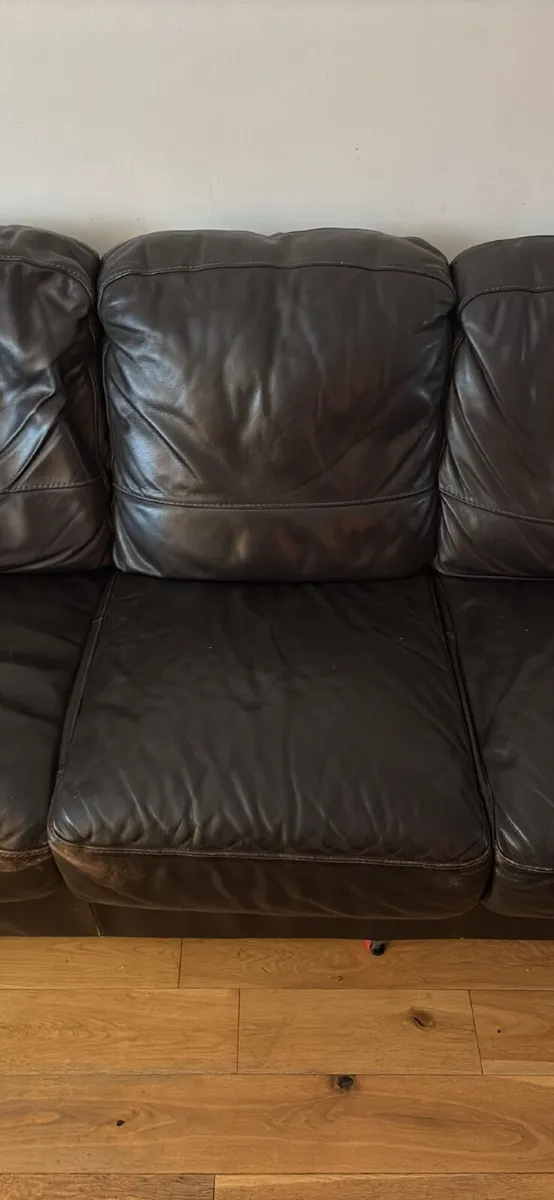 Sofa  free to take away - Image 3