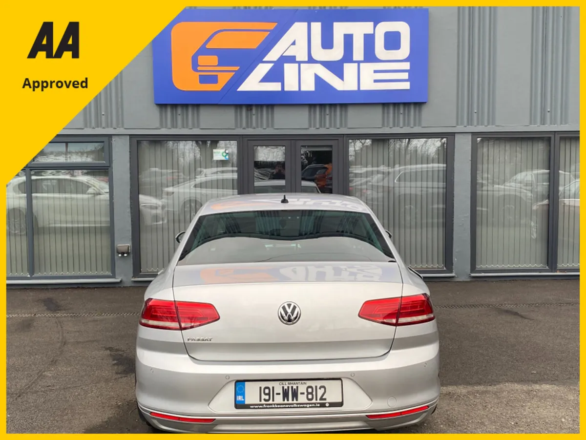 Volkswagen Passat CL 2.0 TDI MANUAL 6SPEED FWD 150 - Image 3