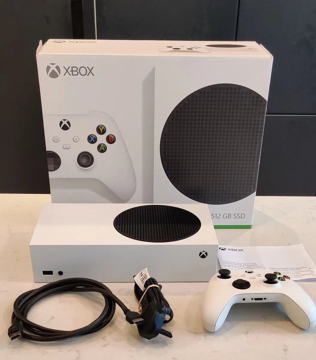 Microsoft Xbox Series S & controller, cables, Box. - Image 1