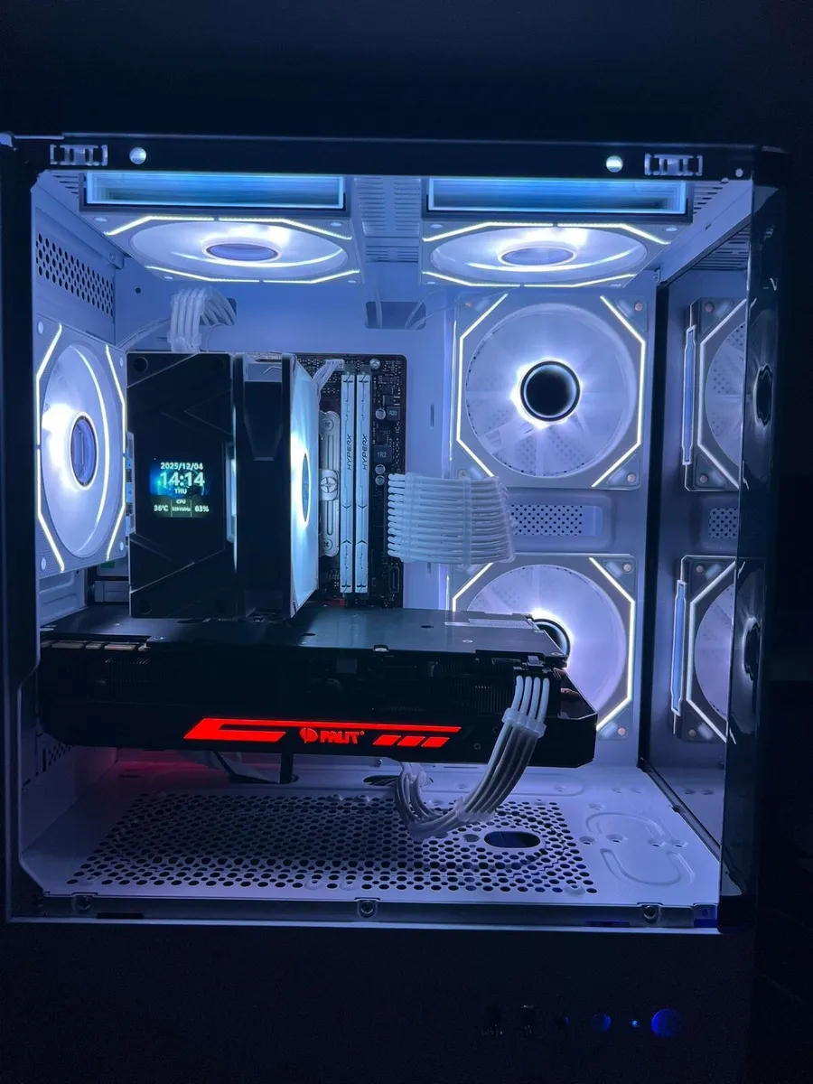 White custom built gaming pc - Image 1
