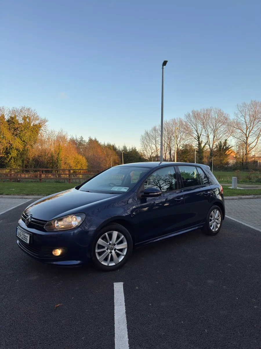 VW-Golf 6 R-Line 1.6TDI - Image 2