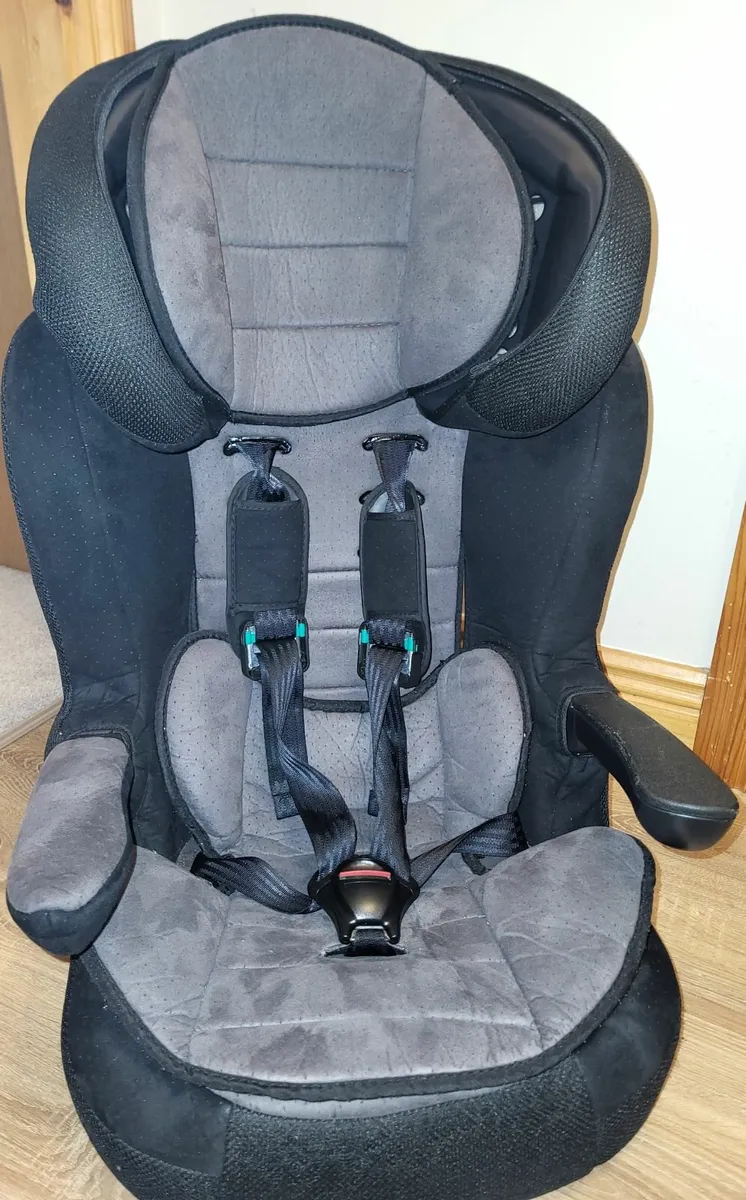Car Seat - Very good condition - Image 4