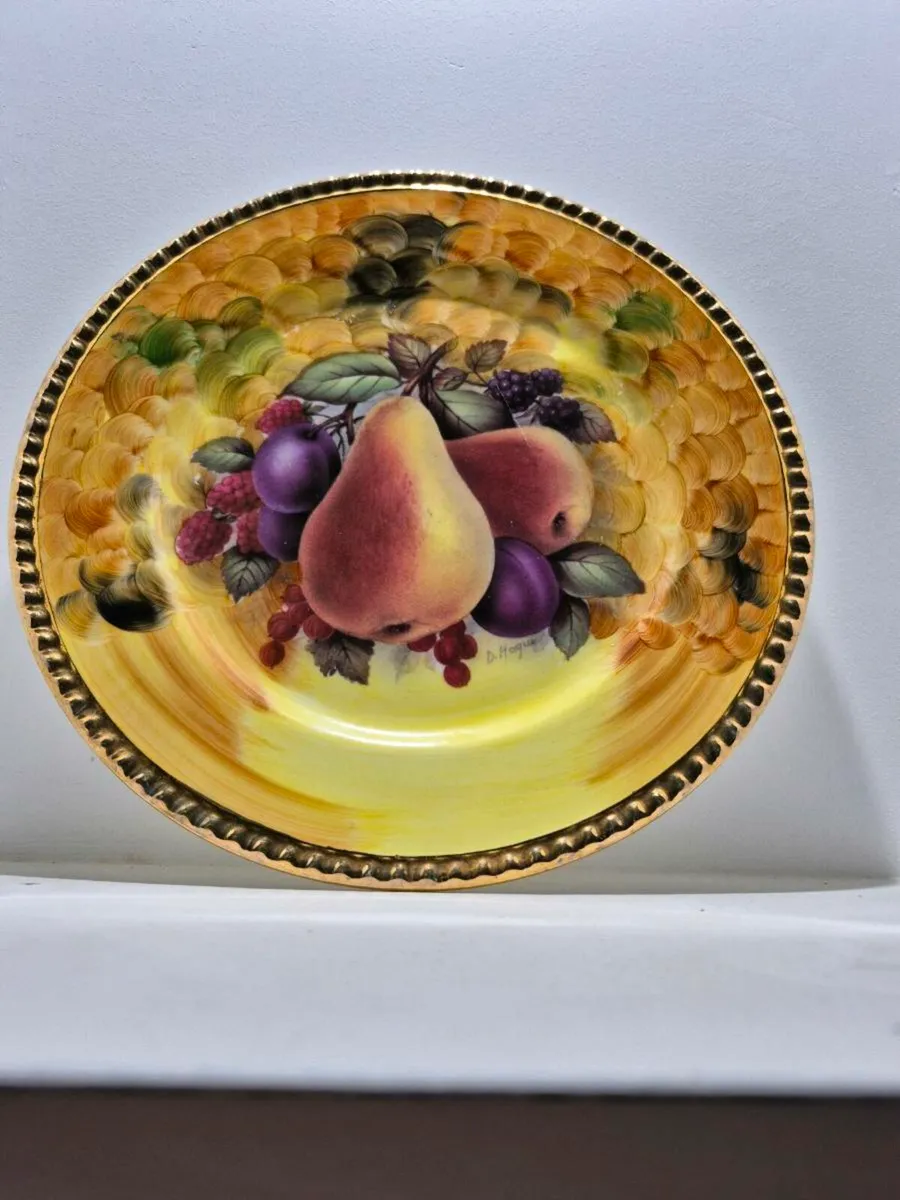 2 butefill fruit plates 12inch - Image 1
