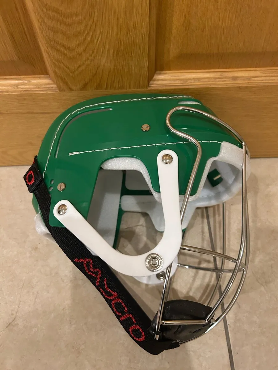 Hurling Helmet - Image 3