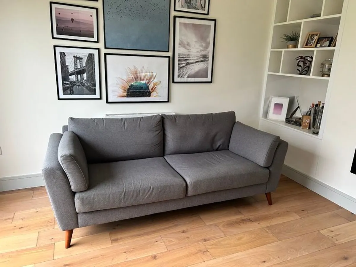 Kendal sofa - Image 4