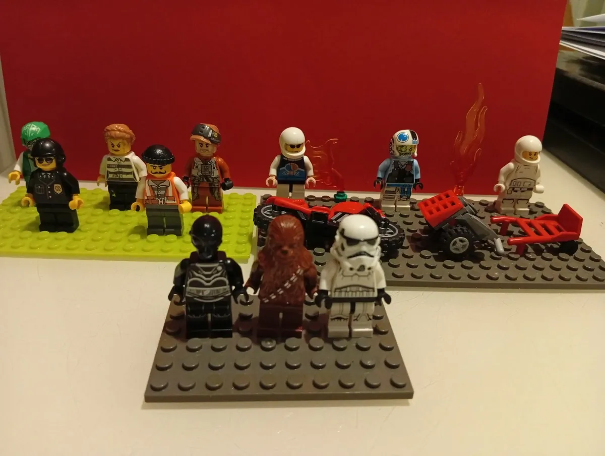 Lego figures - Image 2