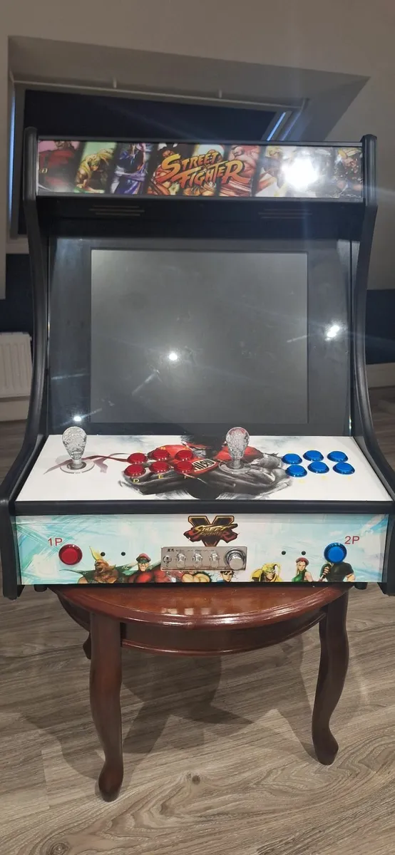Street Fighter Arcade Machine - Image 1