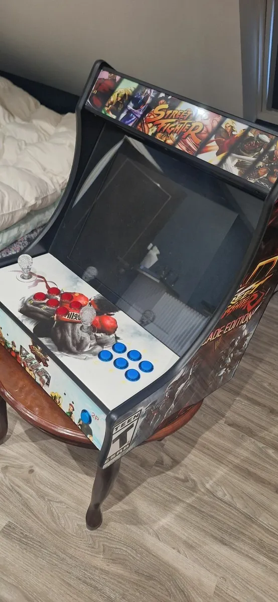 Street Fighter Arcade Machine - Image 3