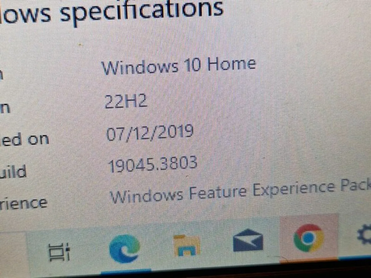 Samsung Notebook Laptop, 750GB HDD, 6GB RAM - Image 3