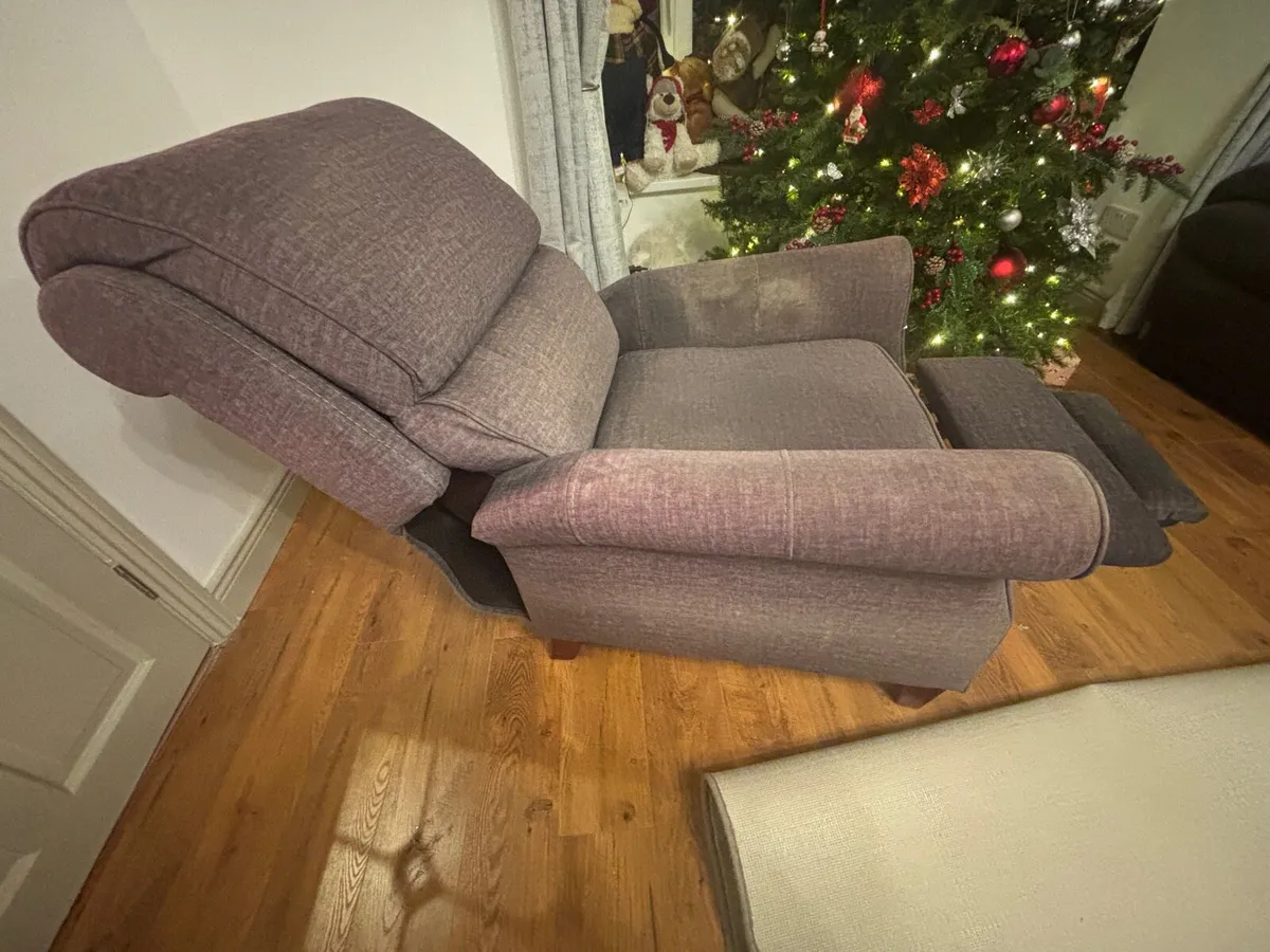 Recliner chair - Image 3