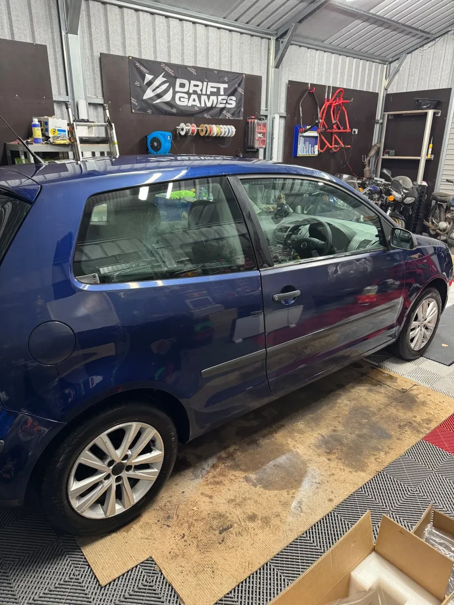 Volkswagen Polo 2007 - Image 2